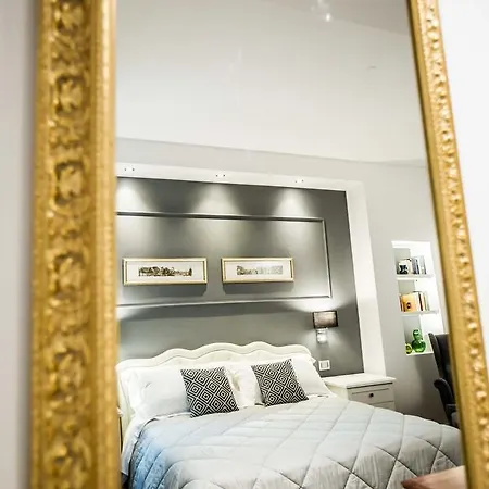 アレーナ スイート ゲストハウス ヴェローナ