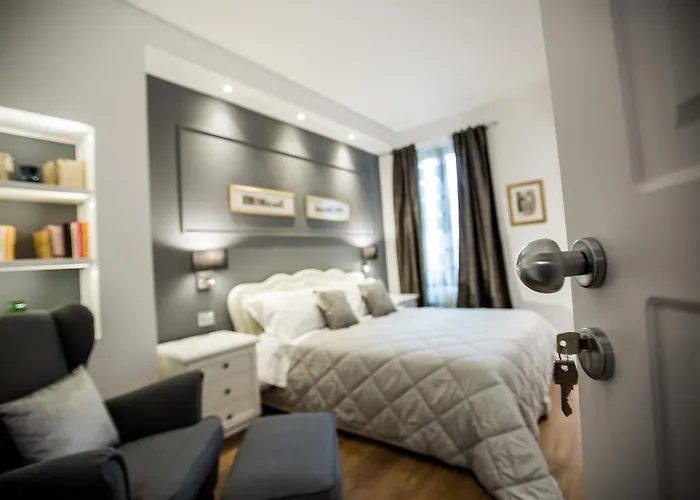 Arena בית הארחה 4*