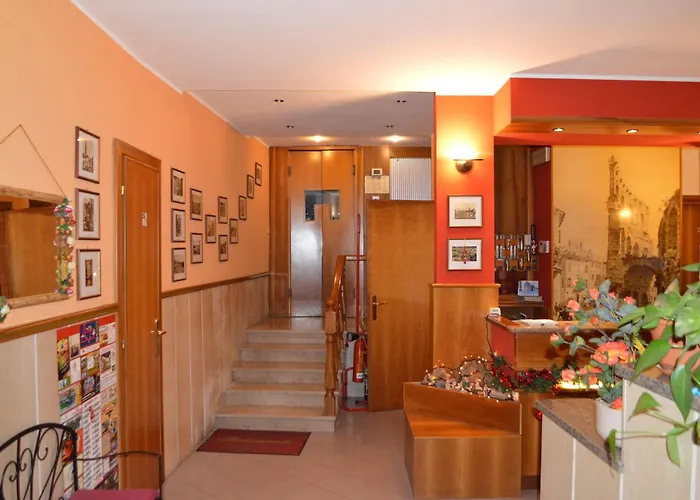 בית הארחה Arena